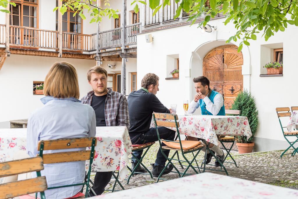 Alte Post Hotel Feistritz an der Gail Exterior photo